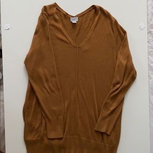 2/15 orangey brown sweater